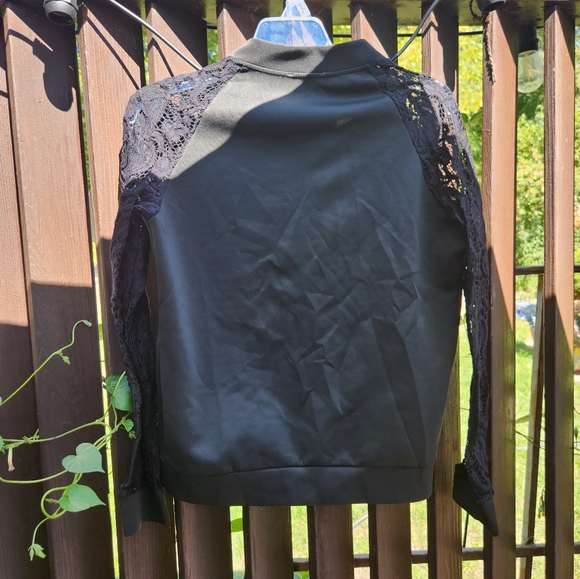 OverMal size large zip up jacket - Picture 6 of 7